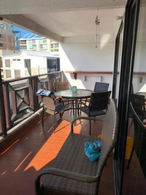 Hermoso apartamento con balcón cerca a la mejor playa